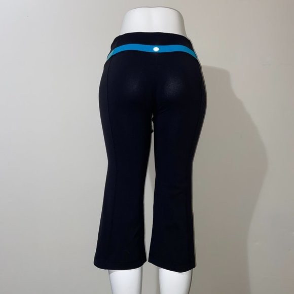 Lululemon Black Multi Straight Leg Crop *19" - Size 8 - Picture 8 of 14